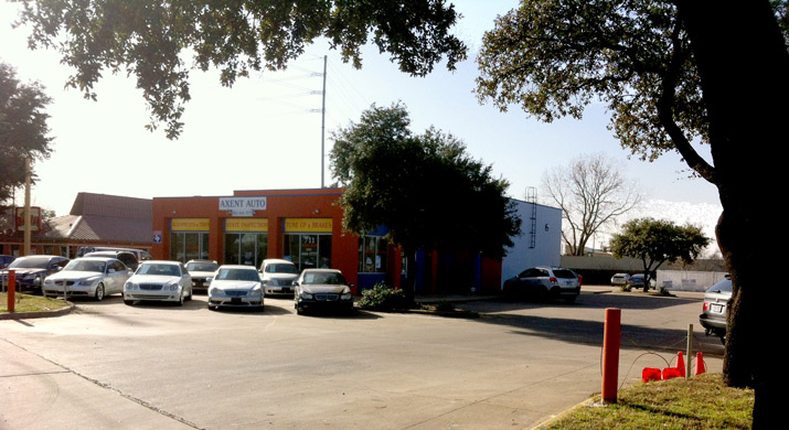 711 E. White Boulevard Southwest Austin TX